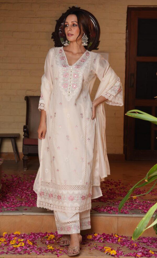 23a6f21b-75c1-431d-9b47-fd8e18114c57 Suntaara Women's Mul Chanderi 3-Piece Kurta Set – White