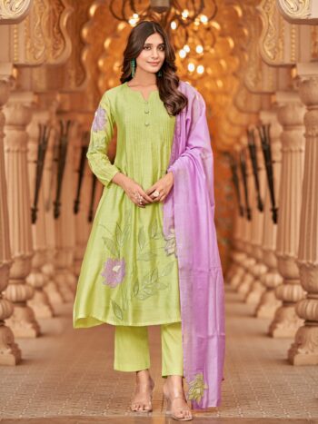 cc077e2c-d388-4d32-86d3-bcc6d96fb2ad Suntaara Women's Mul Chanderi 3-Piece Kurta Set – Green Lavender